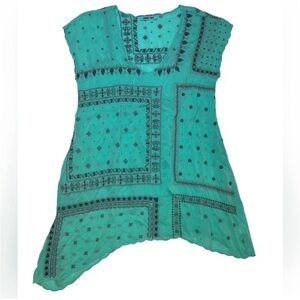 Johnny Was - RARE Mint Green Cap Sleeve Rayon Tunic with Teal Embroidery - Sm